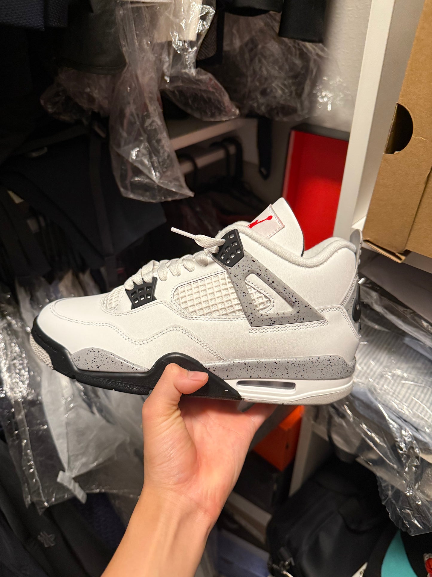 Jordan 4 "White Cement"
