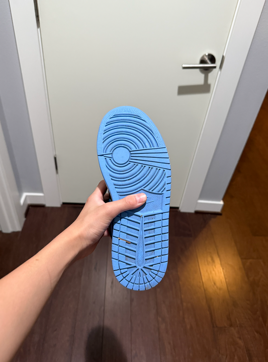 Jordan 1 Low University Blue