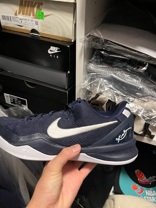 Kobe 8 Navy TB