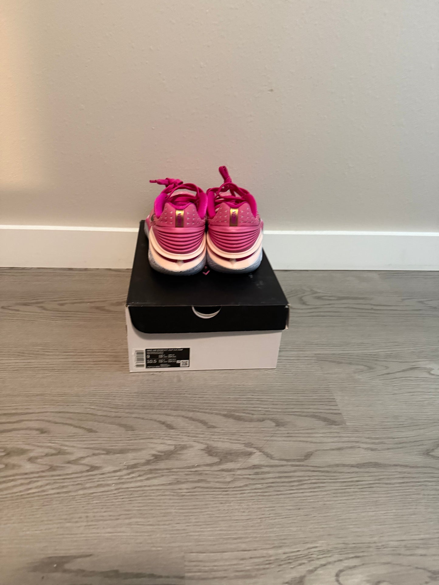 GT Cut 2 "Kay Yow" Size 9 Mens