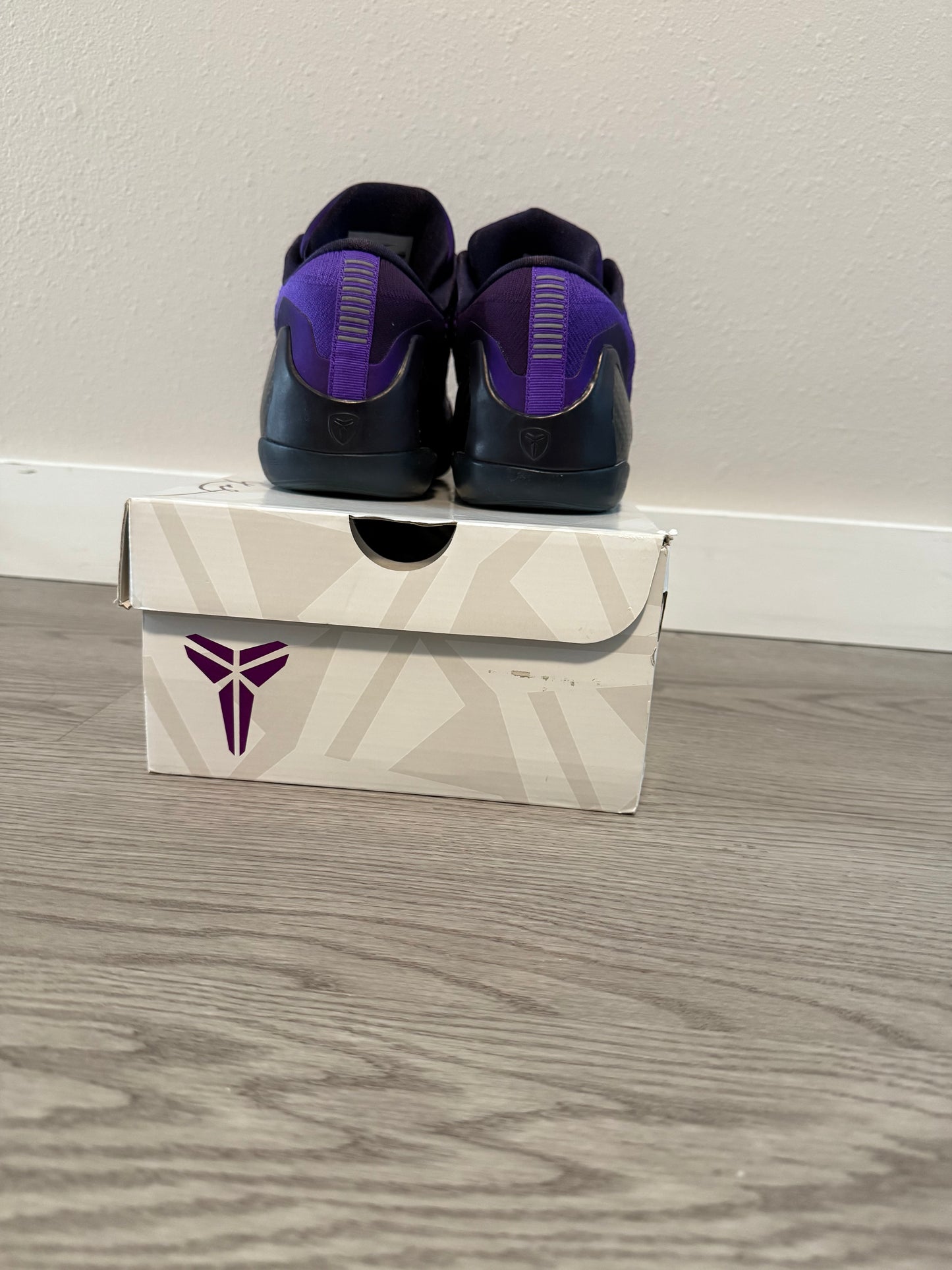 Kobe 9 “Moonwalker”